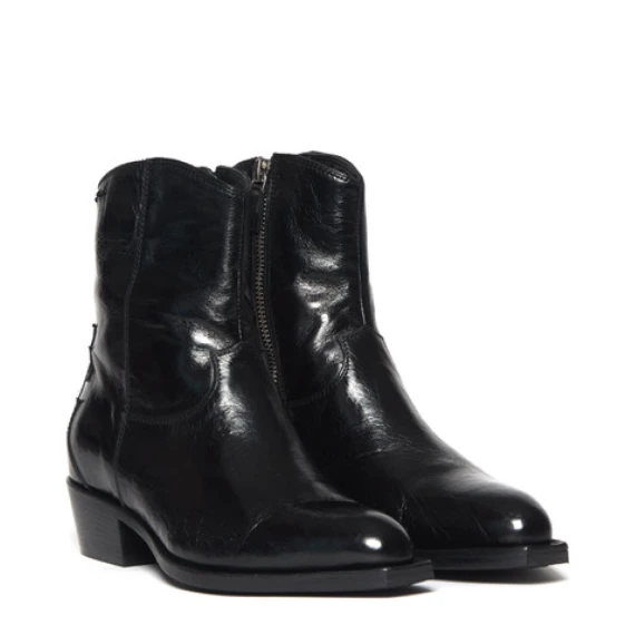 Tronchetto 66647 in pelle nera