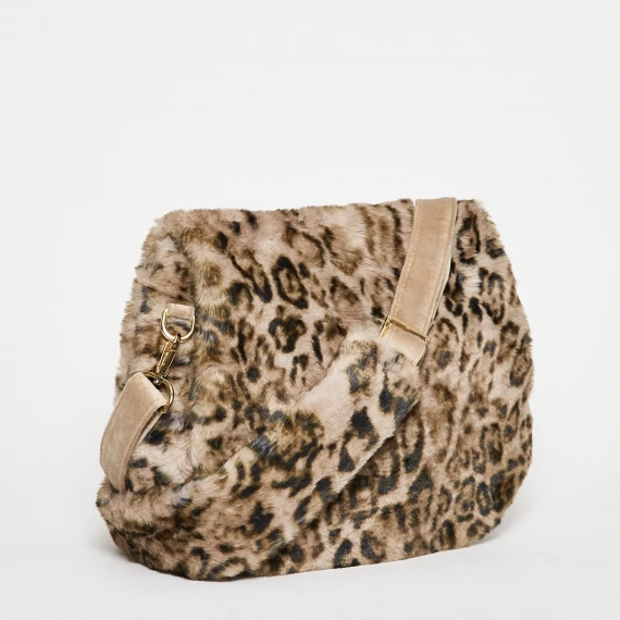 Borsa a spalla in pelliccia ecologica maculata