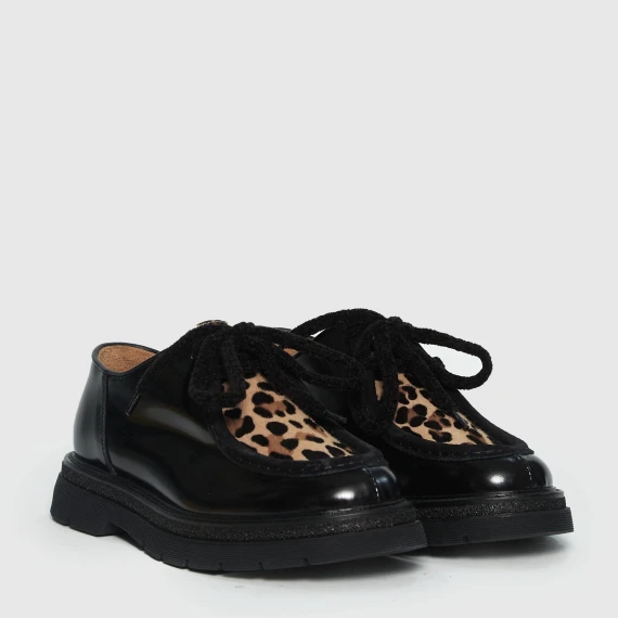 Scarpa stringata Perla