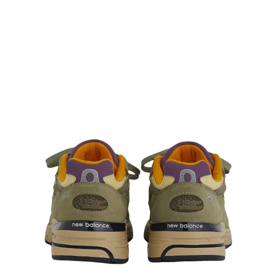 Sneakers 993 in suede olive leaf