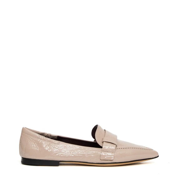 Mocassino 946A in pelle verniciata beige