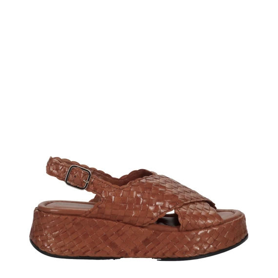Sandalo 10829 in pelle intrecciata cuoio